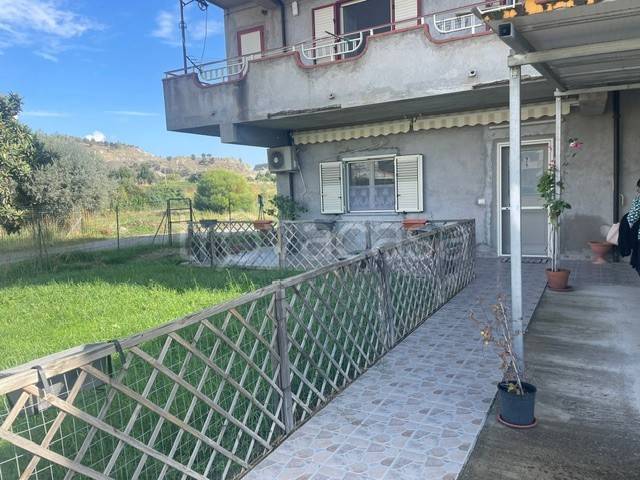 appartamento in vendita a Roccella Ionica