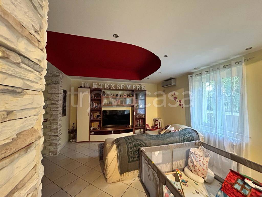 appartamento in vendita a Roccella Ionica