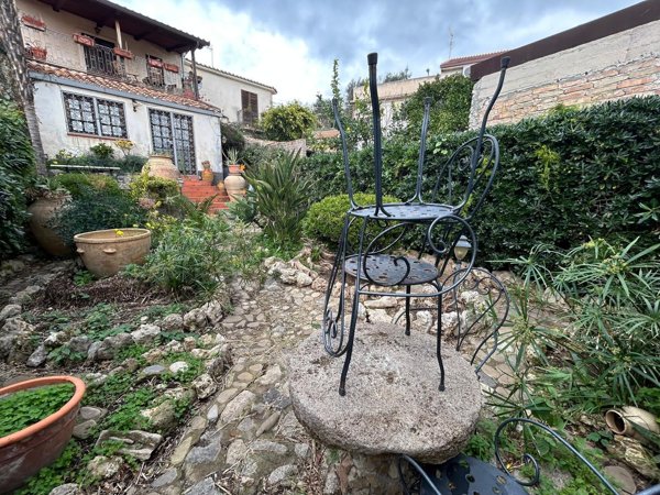 casa indipendente in vendita a Roccella Ionica