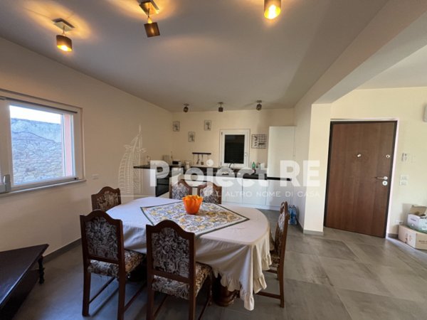 casa indipendente in vendita a Roccella Ionica in zona Ferraro