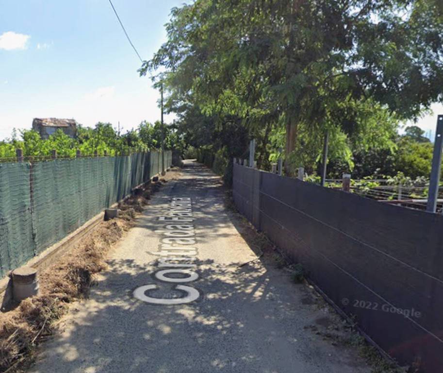 capannone in vendita a Rosarno