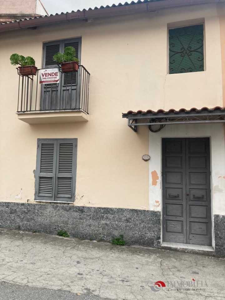casa indipendente in vendita a San Lorenzo