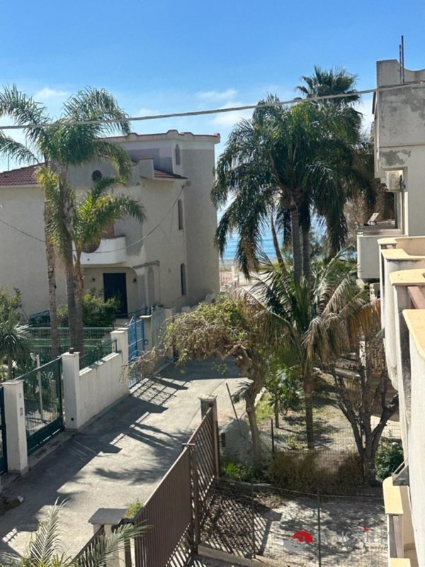 casa indipendente in vendita a San Lorenzo