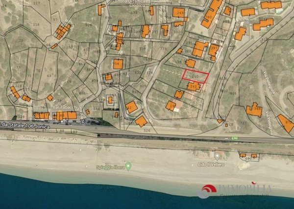 terreno edificabile in vendita a San Lorenzo