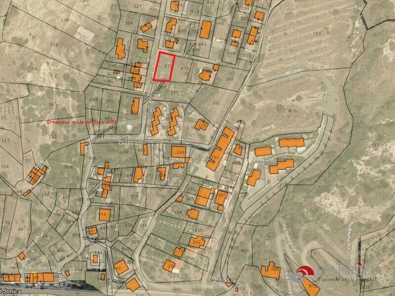 terreno edificabile in vendita a San Lorenzo
