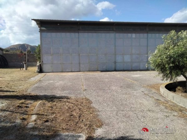 ufficio in vendita a San Lorenzo