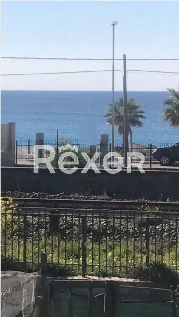 casa indipendente in vendita a San Lorenzo