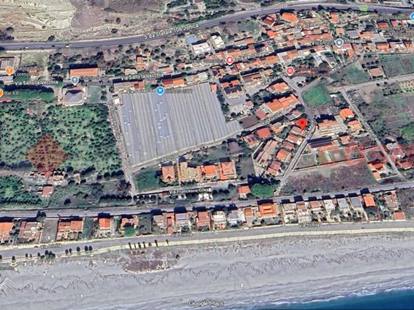 casa indipendente in vendita a San Lorenzo
