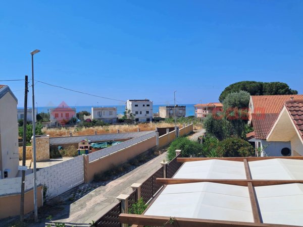 casa indipendente in vendita a San Lorenzo