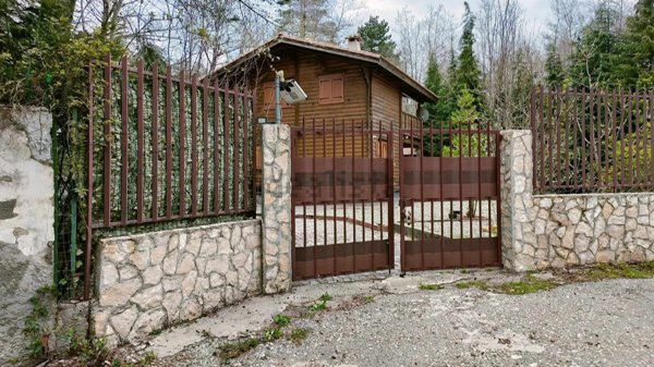 quadrivano in vendita a San Roberto