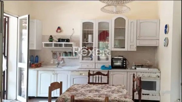 casa indipendente in vendita a San Roberto