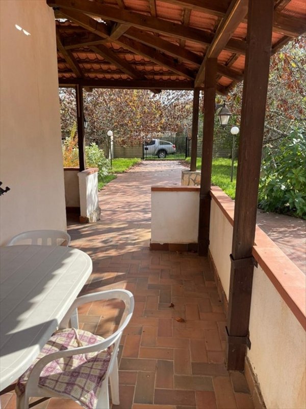 casa indipendente in vendita a San Roberto