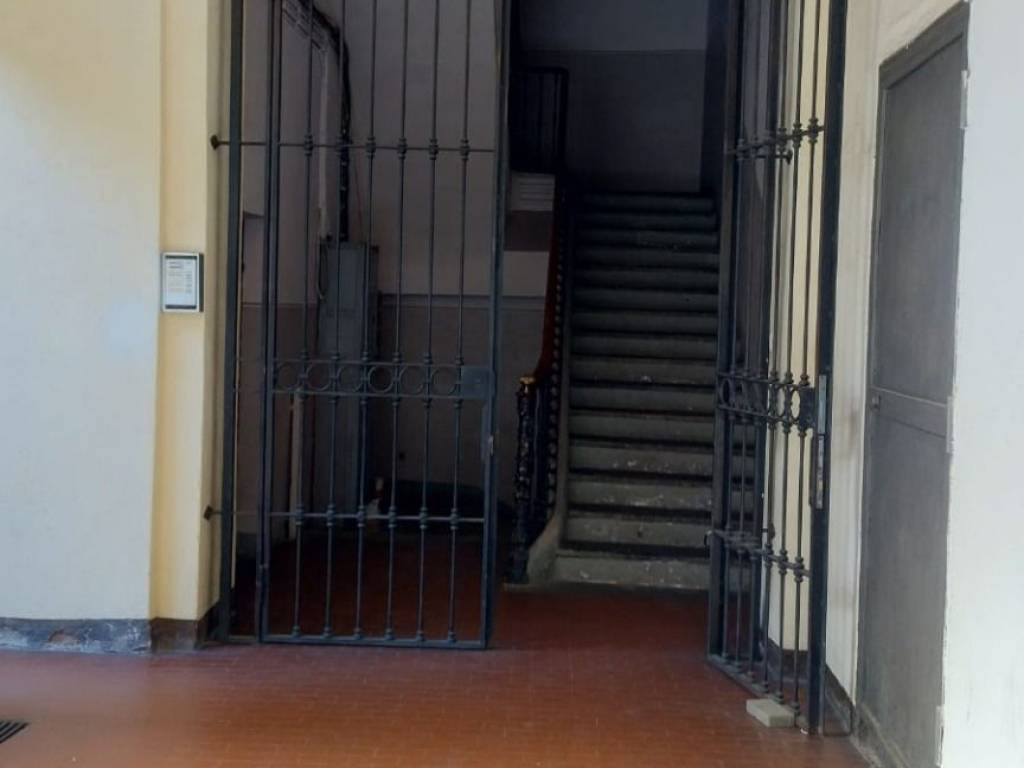 intera palazzina in vendita ad Asti