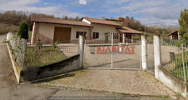 casa indipendente in vendita ad Asti in zona Valgera