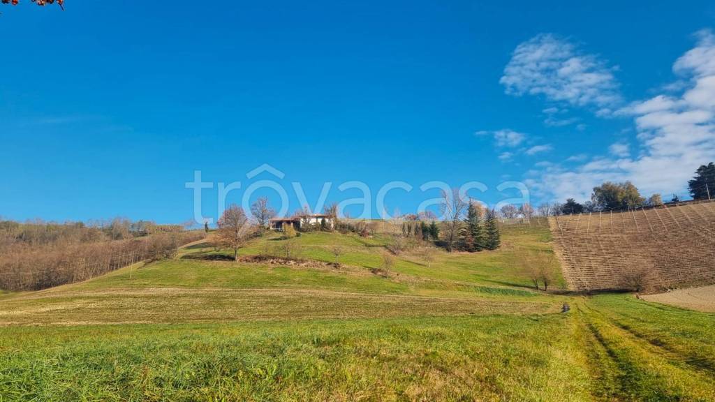 casa indipendente in vendita ad Asti in zona Vaglierano