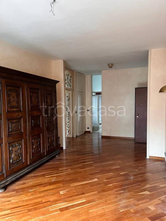 appartamento in vendita ad Asti in zona Questura