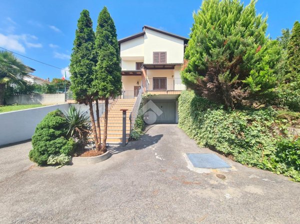 casa indipendente in vendita ad Asti in zona Valgera