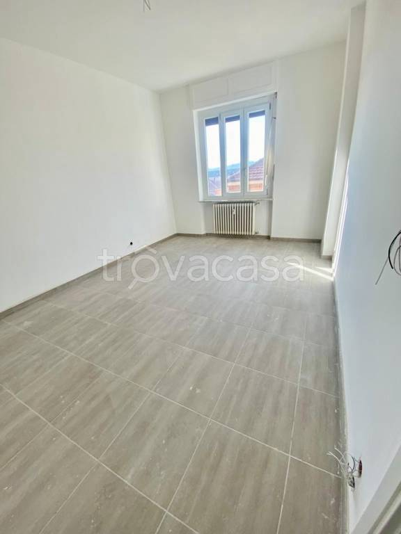 appartamento in vendita ad Asti in zona Maternita