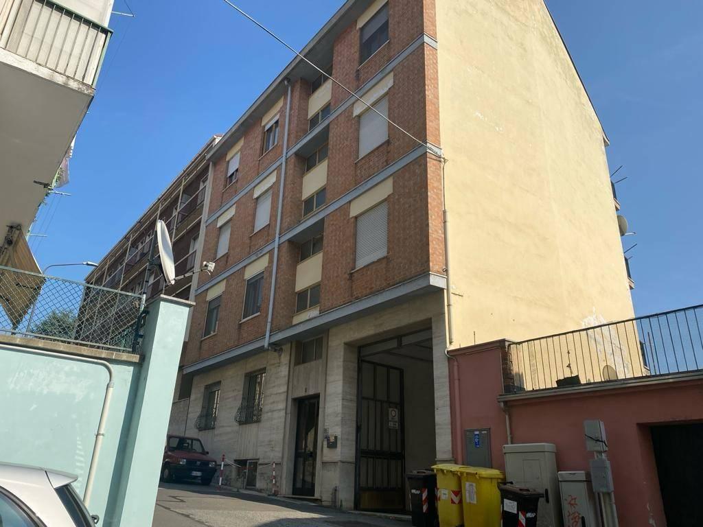 appartamento in vendita ad Asti in zona Torretta