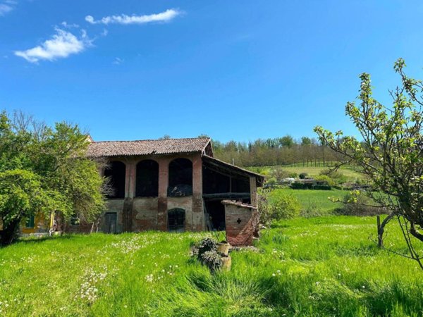 casa indipendente in vendita ad Asti