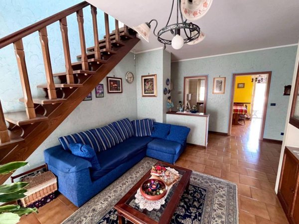 appartamento in vendita ad Asti in zona Bramairate