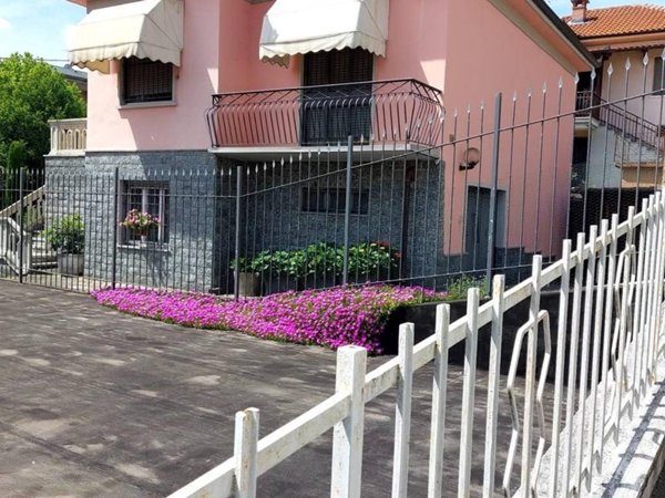 casa indipendente in vendita ad Asti