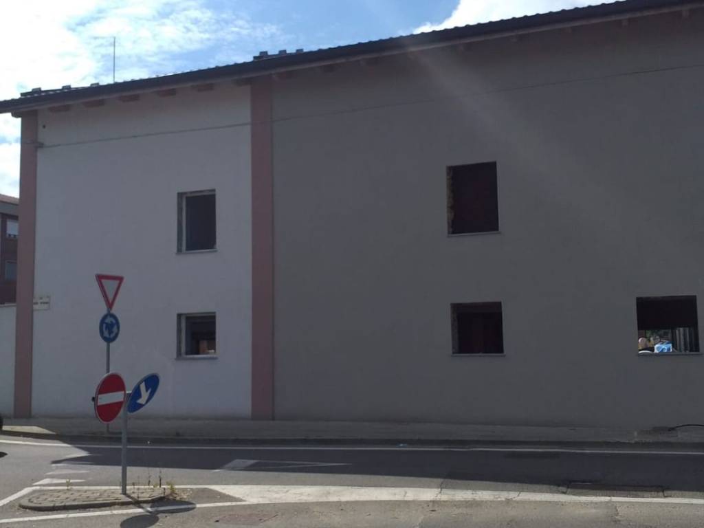casa indipendente in vendita ad Asti in zona Castiglione