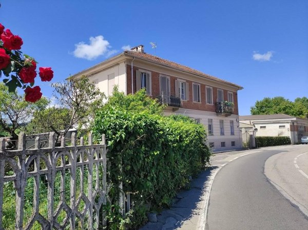 casa indipendente in vendita ad Asti
