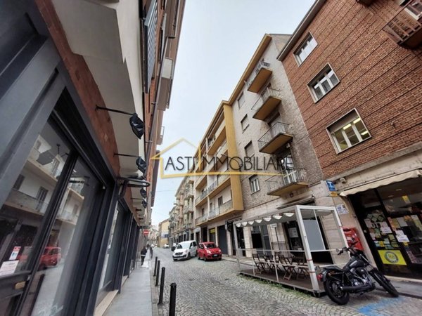 appartamento in vendita ad Asti in zona Centro Città