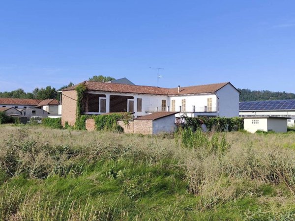 casa indipendente in vendita ad Asti