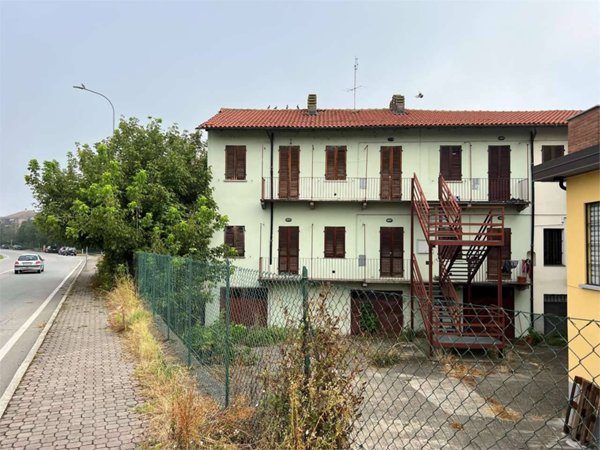 intera palazzina in vendita ad Asti