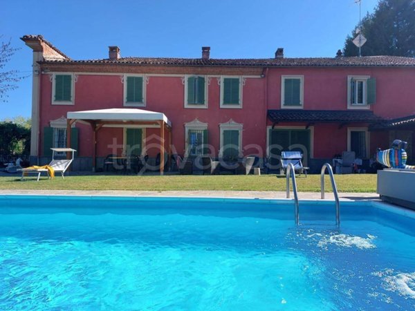 casa indipendente in vendita ad Asti in zona Variglie