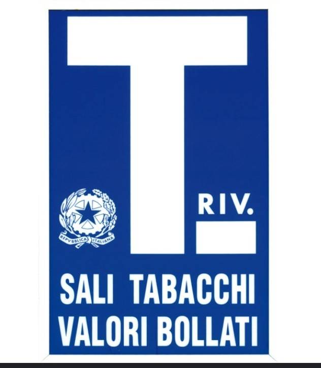 negozio in vendita ad Asti