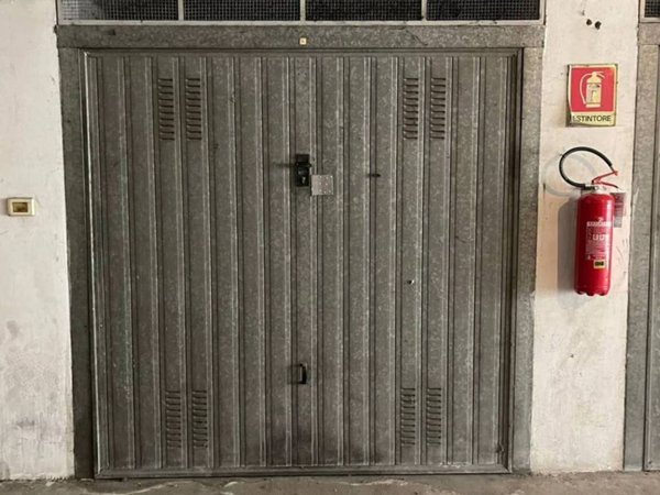 casa indipendente in vendita ad Asti in zona Quarto