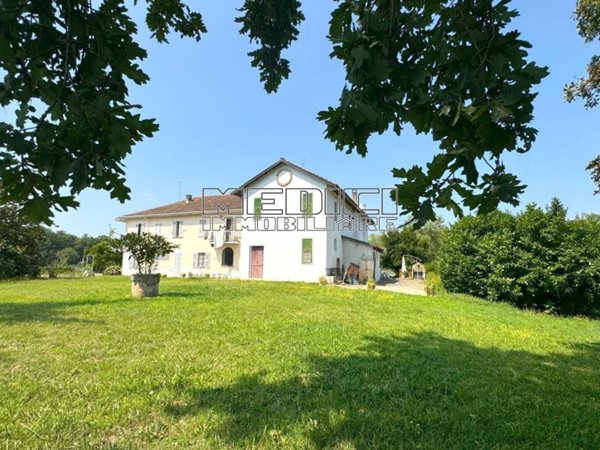 casale in vendita ad Asti in zona Valmanera