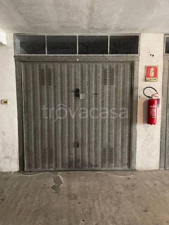 casa indipendente in vendita ad Asti in zona Corso Casale
