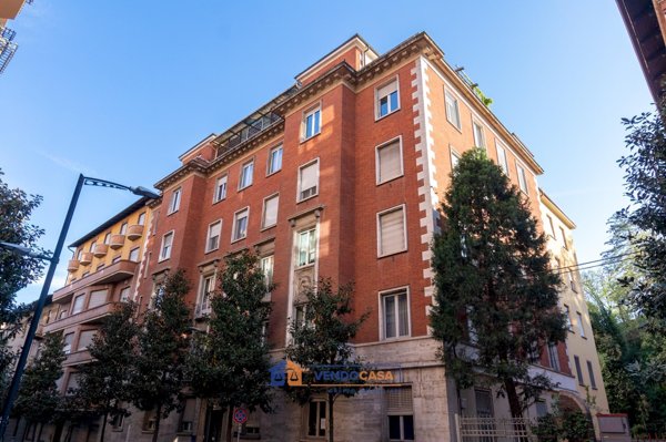 appartamento in vendita ad Asti in zona Corso Dante