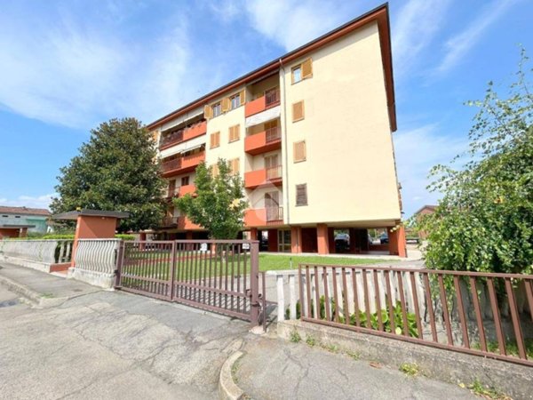 appartamento in vendita ad Asti in zona Trincere