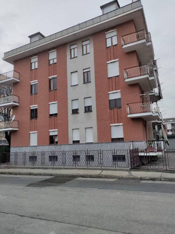 attico in vendita ad Asti in zona Corso Dante