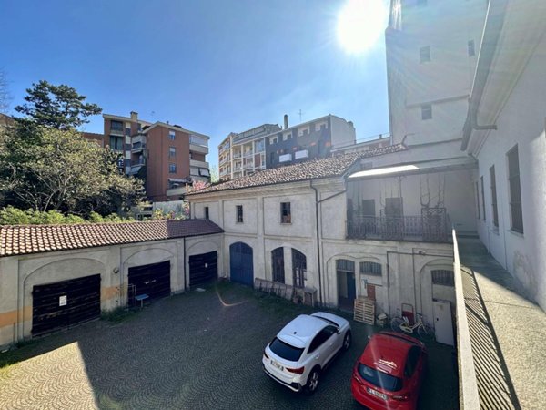 casa indipendente in vendita ad Asti
