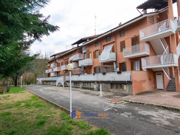 appartamento in vendita ad Asti in zona Valenzani