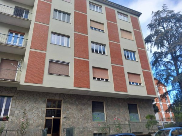 appartamento in vendita ad Asti in zona Questura