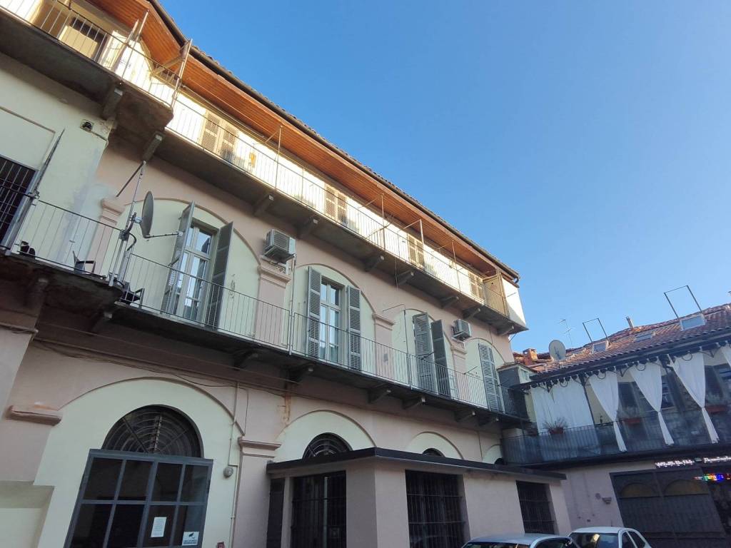 appartamento in vendita ad Asti in zona Centro Città