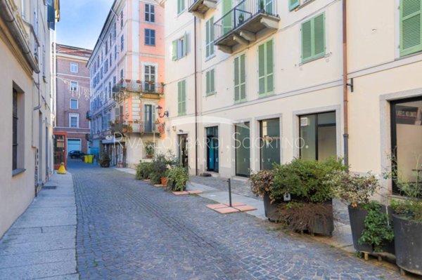 appartamento in vendita ad Asti in zona Centro Città
