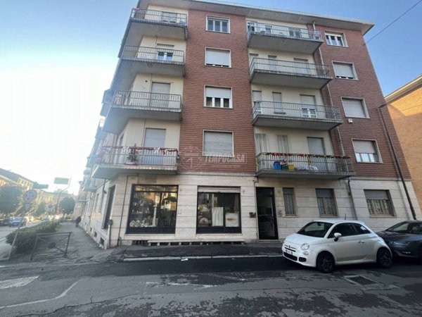 appartamento in vendita ad Asti in zona Quarto