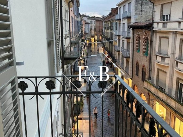 appartamento in vendita ad Asti in zona Centro Città