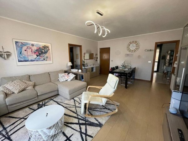 appartamento in vendita ad Asti in zona Quarto