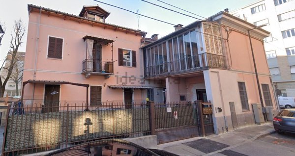 casa indipendente in vendita ad Asti