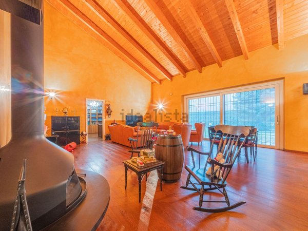 casa indipendente in vendita ad Asti