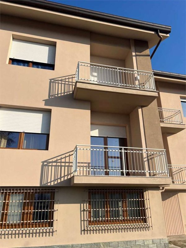 appartamento in vendita ad Asti in zona Revignano